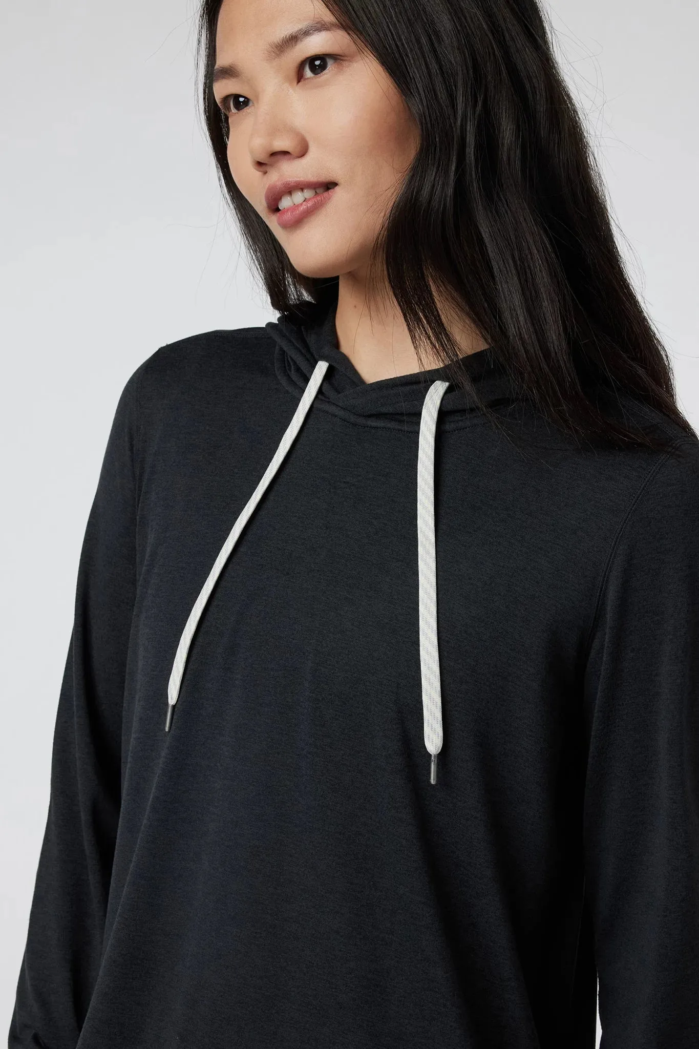 Halo Essential Hoodie